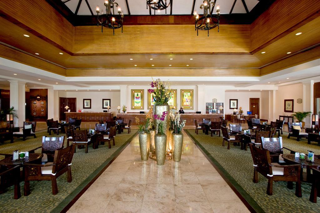 Waterfront Airport Hotel And Casino Lapu-Lapu City Restaurante foto